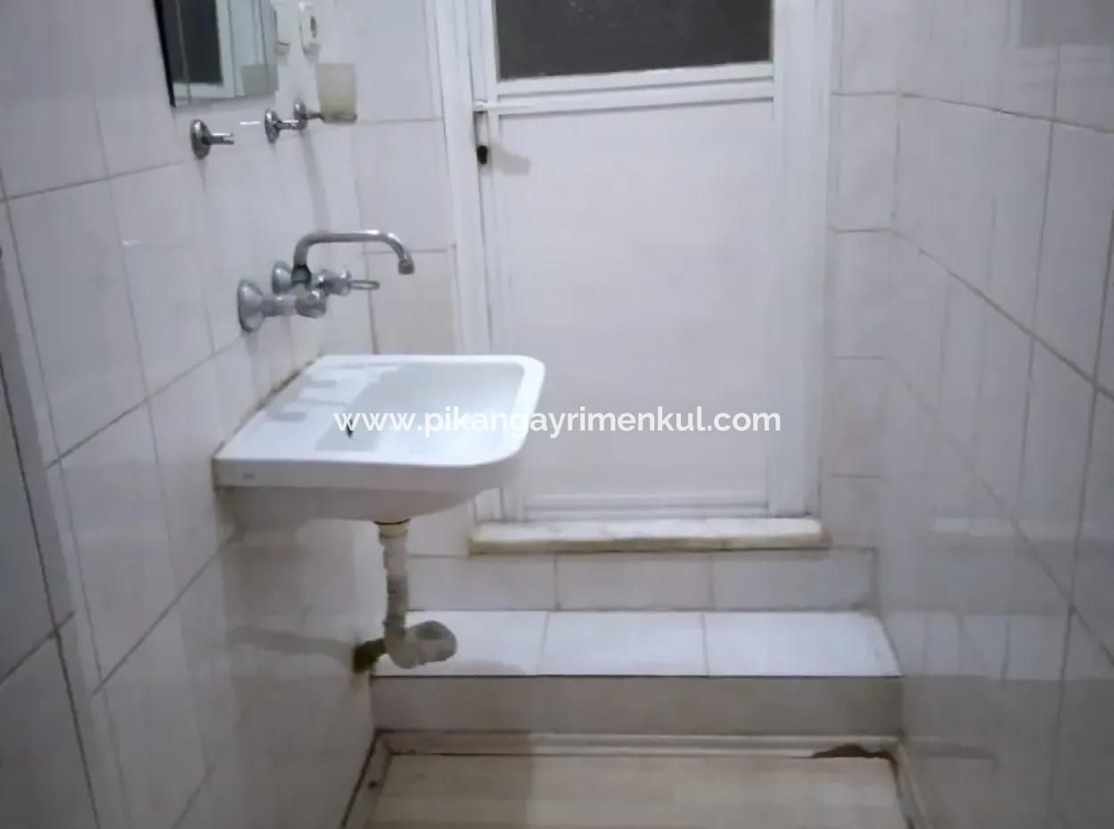 Ortaca Cumhuriyet Mah. 3-Stöckiges Haus Komplett Zum Verkauf Auf 357 M2 Grundstück