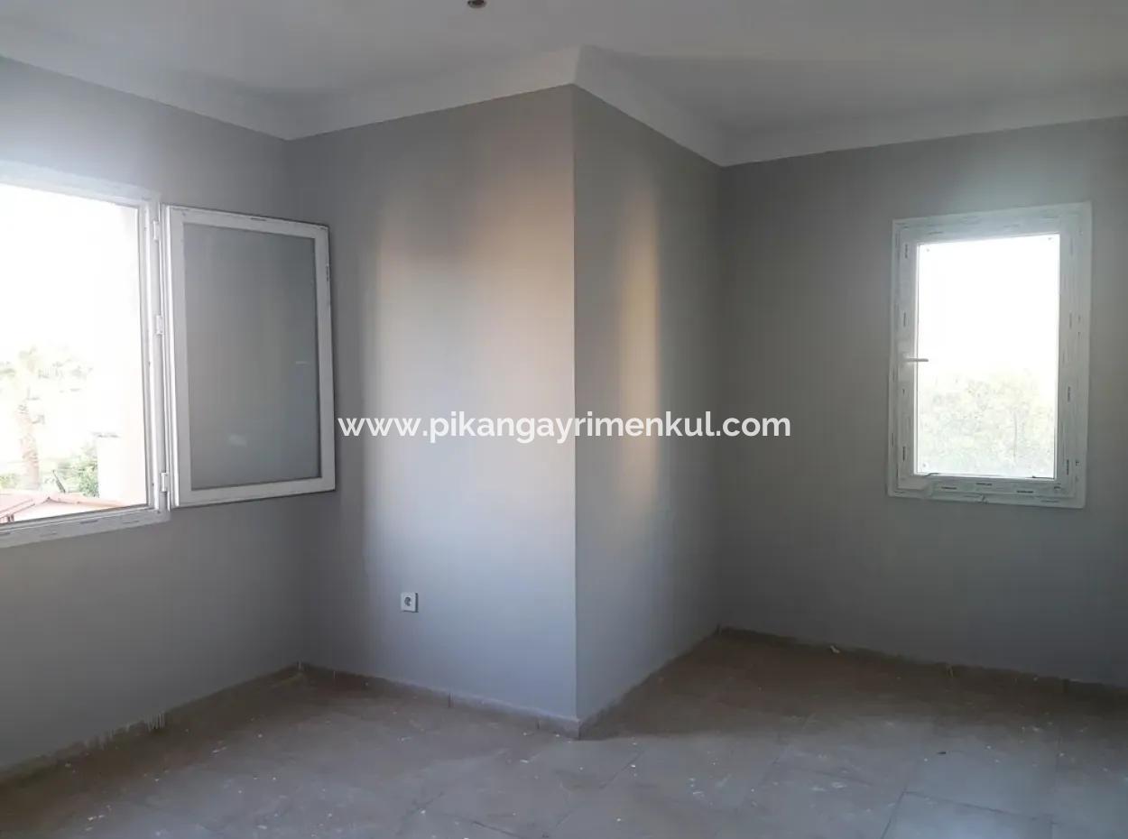 Schnäppchen-Villa Zum Verkauf Mit Pool In Dalaman