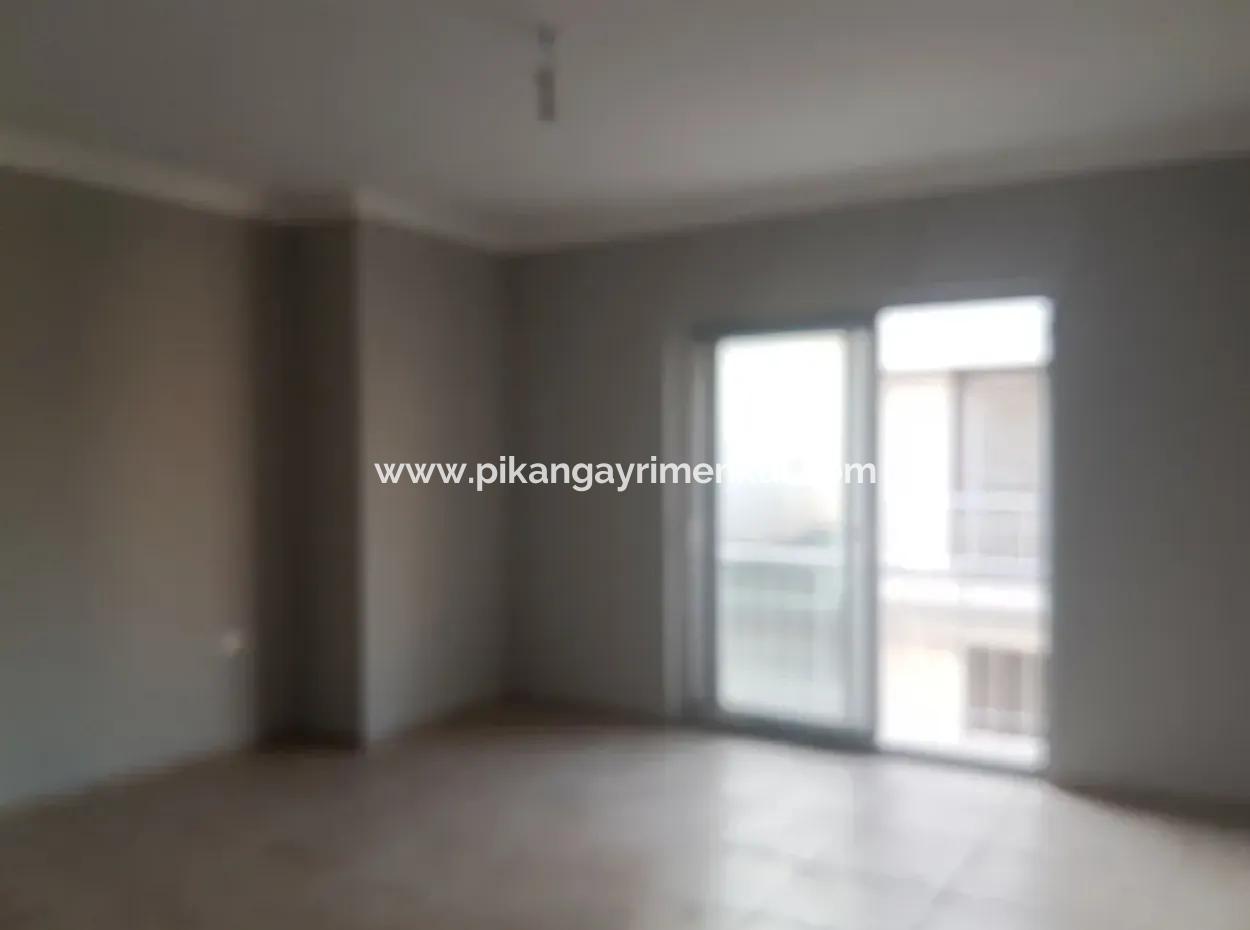 Schnäppchen-Villa Zum Verkauf Mit Pool In Dalaman