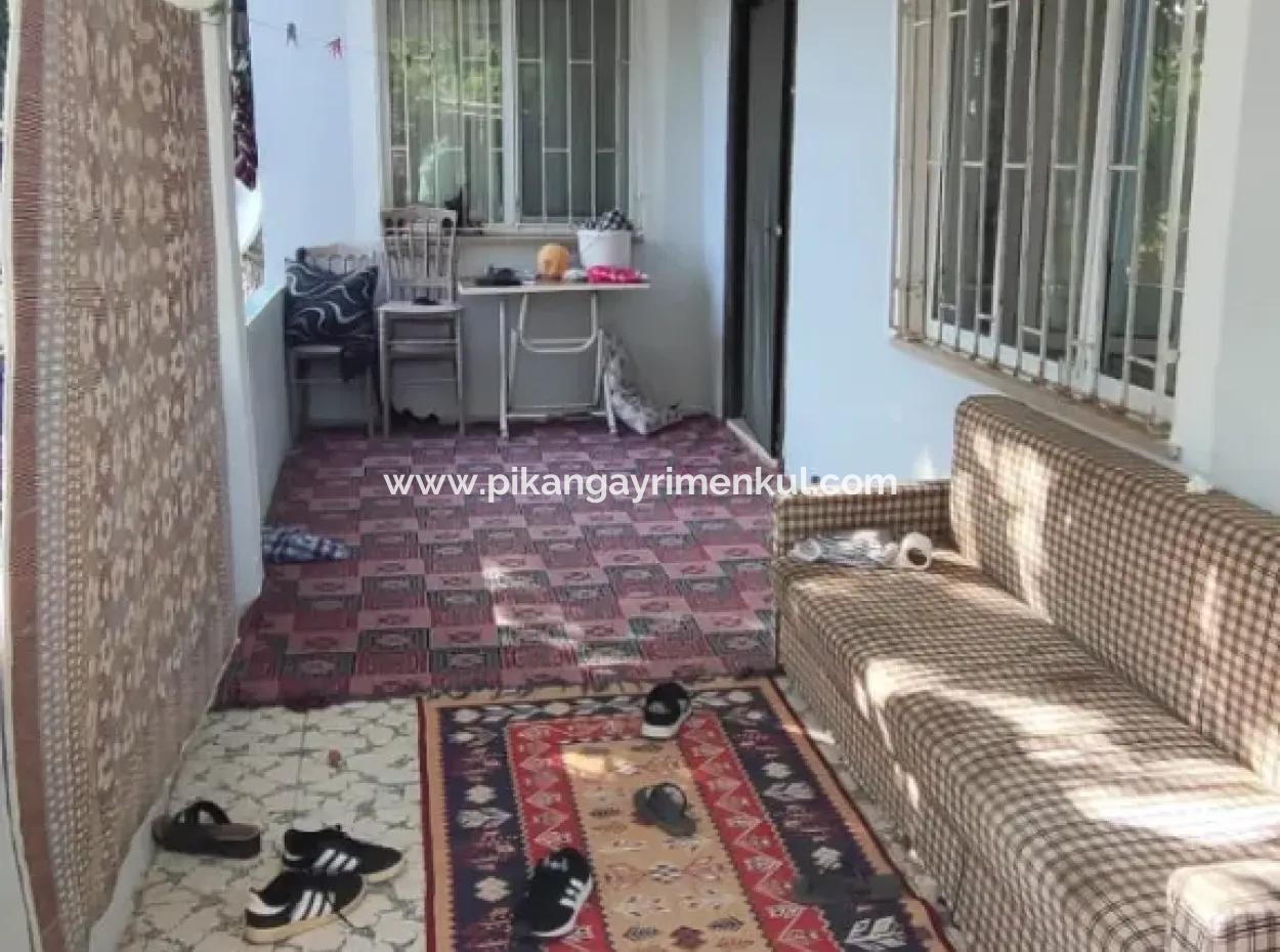 Ortaca Cumhuriyet Mah. 3-Stöckiges Haus Komplett Zum Verkauf Auf 357 M2 Grundstück