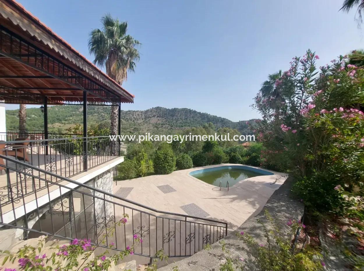 18 Villen Geeignet Für Massenwohnungen In Dalaman, 6 165 M2 Zoniertes Land Zum Verkauf