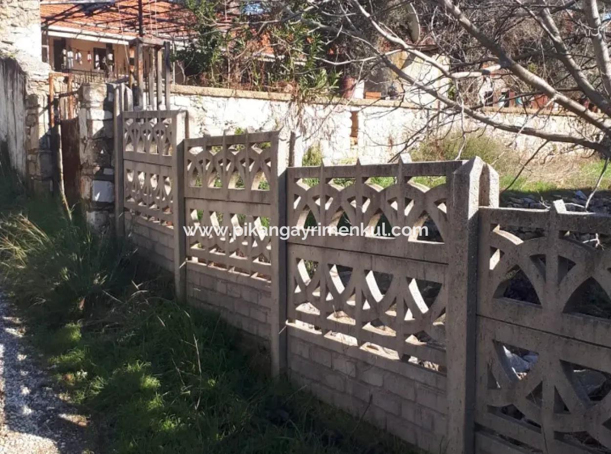 Dorfhaus Zum Verkauf Auf 545 M2 Zoniertem Grundstück In Denizli Kızılağaç