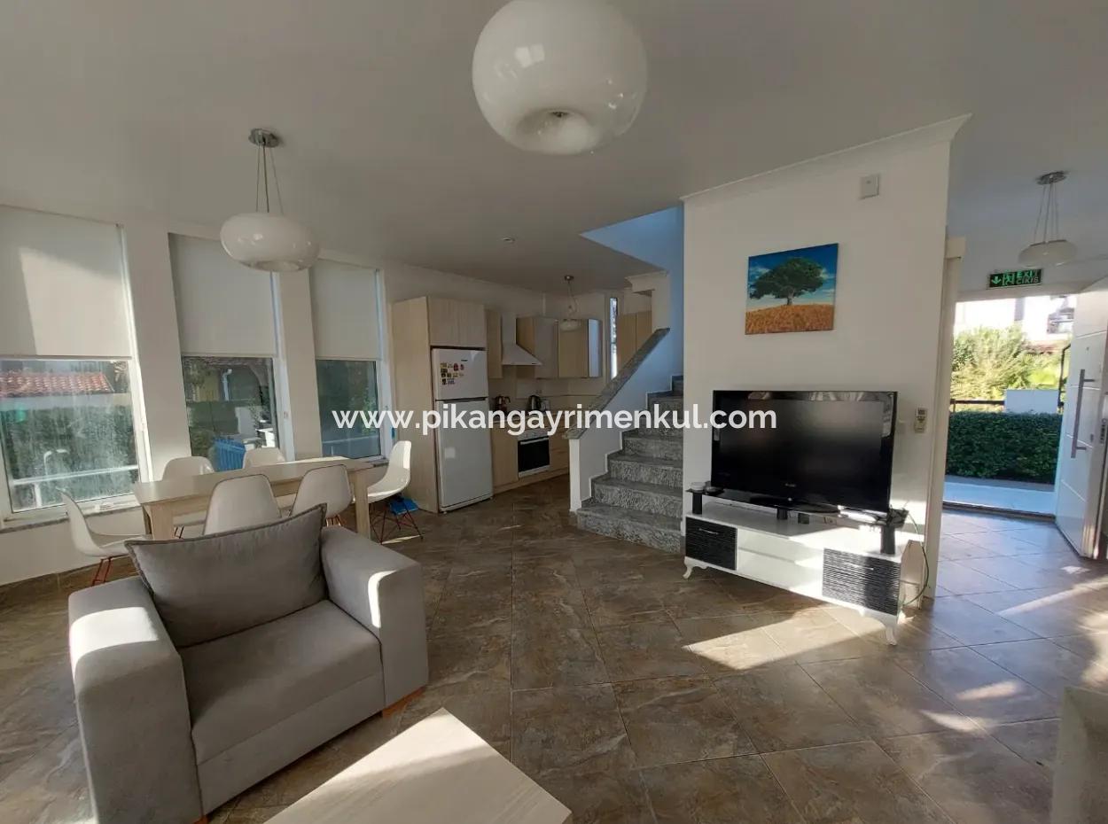 3 In 1 Gelegenheit Triplex Mit Schwimmbad Im Zentrum Von Dalyan, Mugla