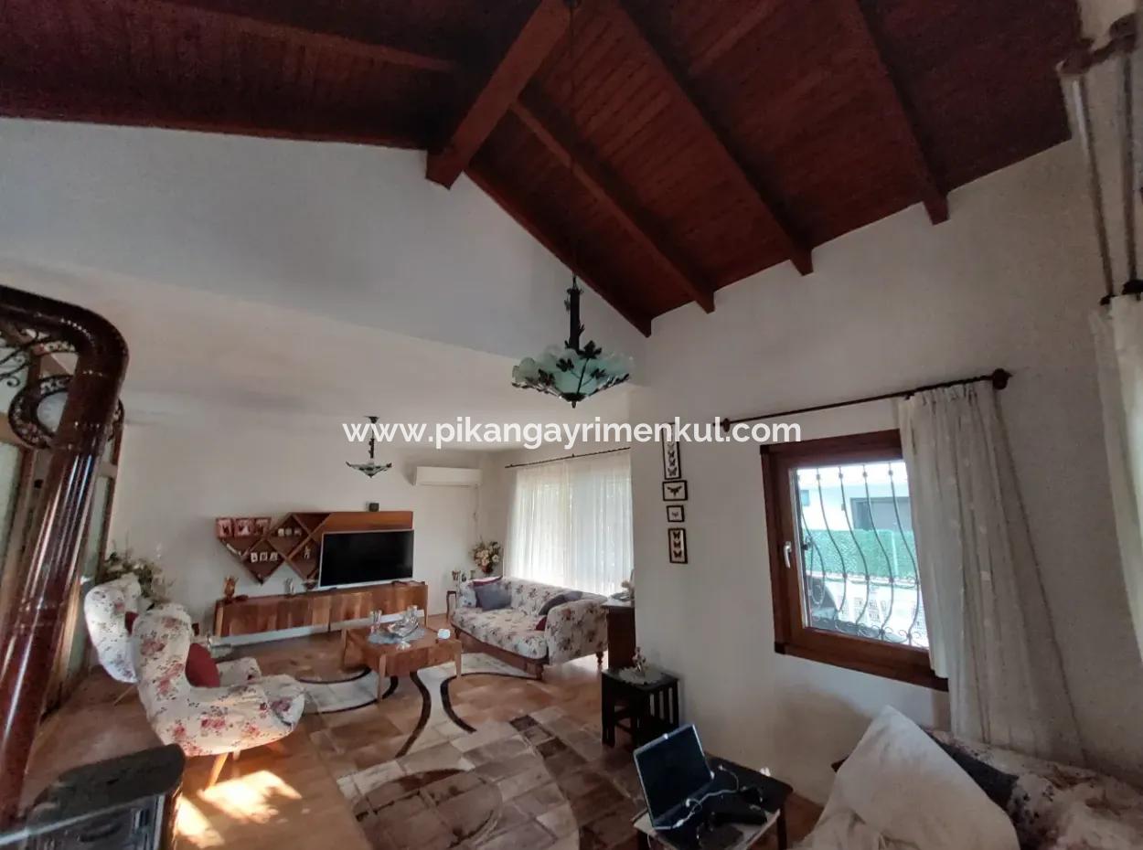 160 M2 3 1 Maisonette Zum Verkauf In 543 M2 Köşebaşı Grundstück In Ortaca Okçular