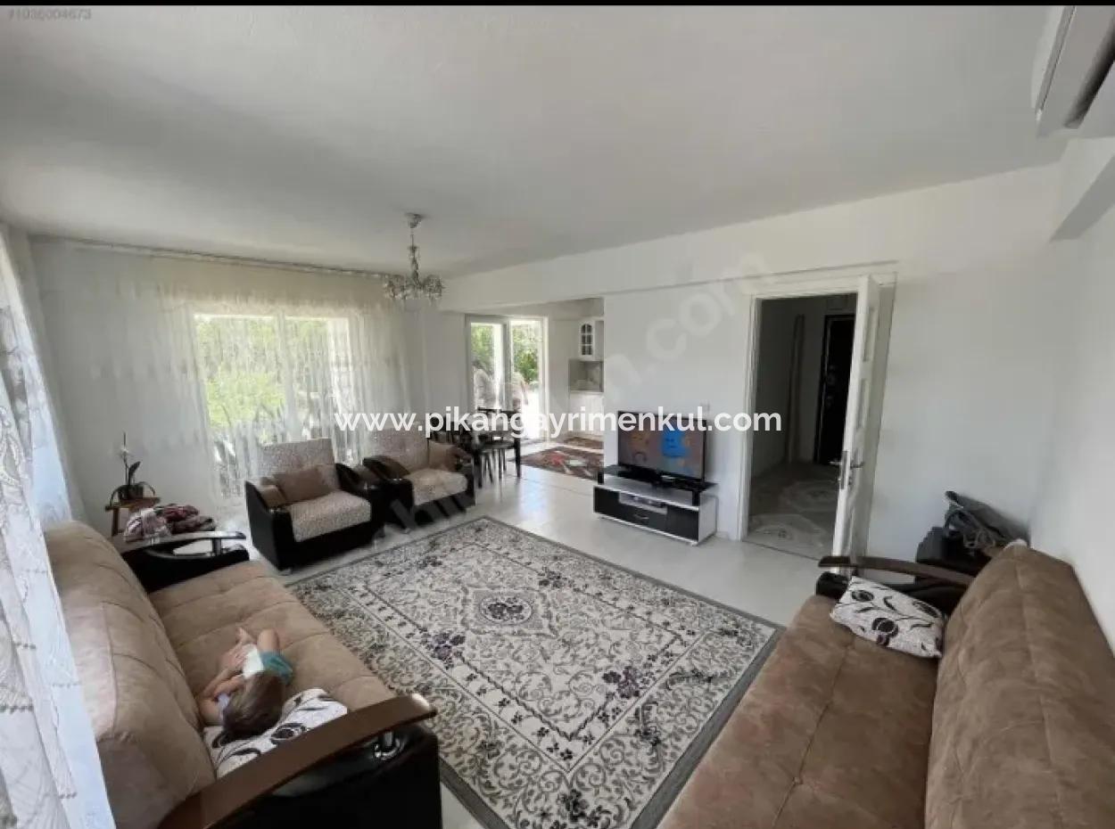 Dorfhaus Und Gewächshaus Zum Verkauf Auf 1200 M2 Land In Köyceğiz Zaferlar