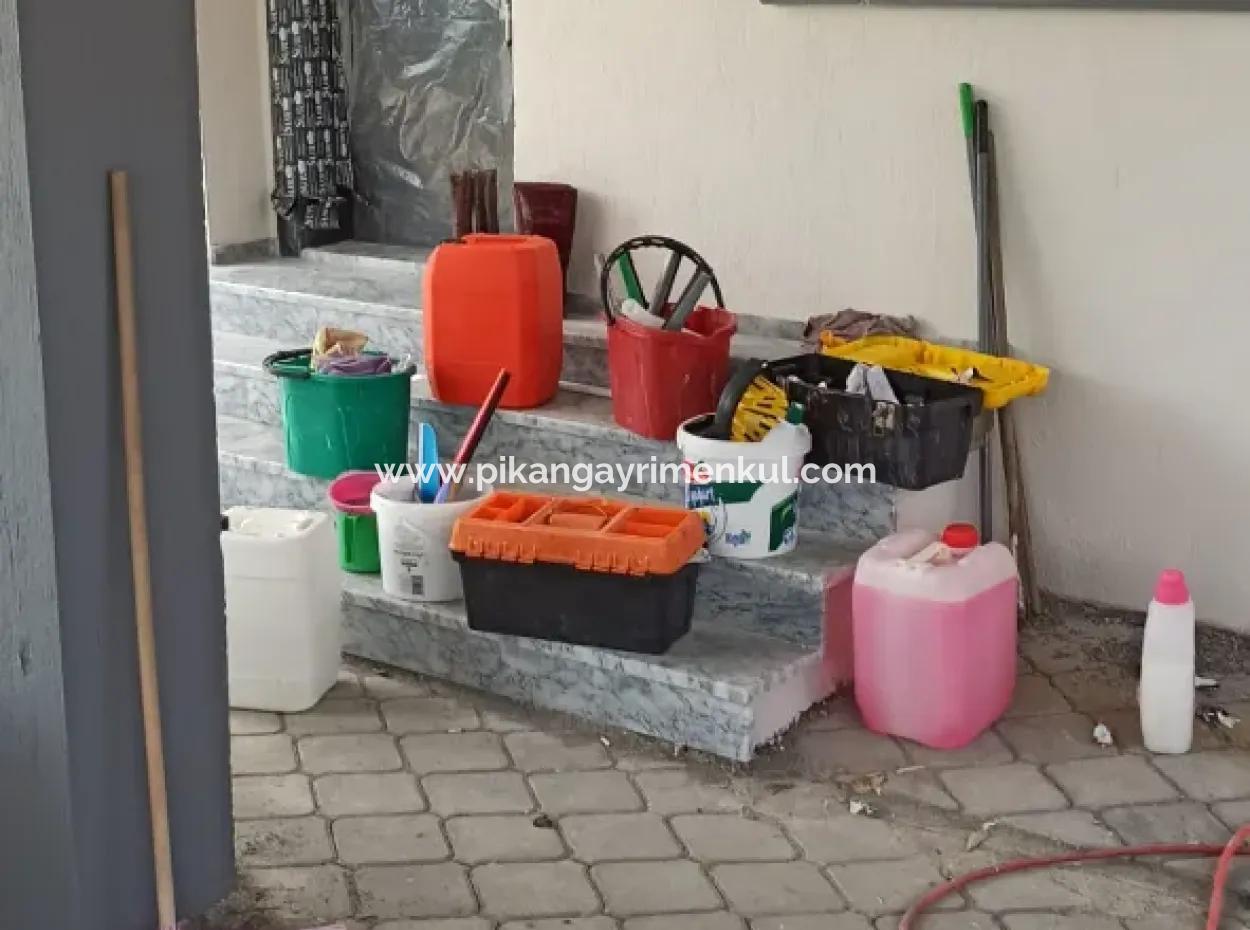 Devren Reinigungswerkstatt Im Zentrum Von Ortaca – Geöffnet Für Den Fahrzeugtausch