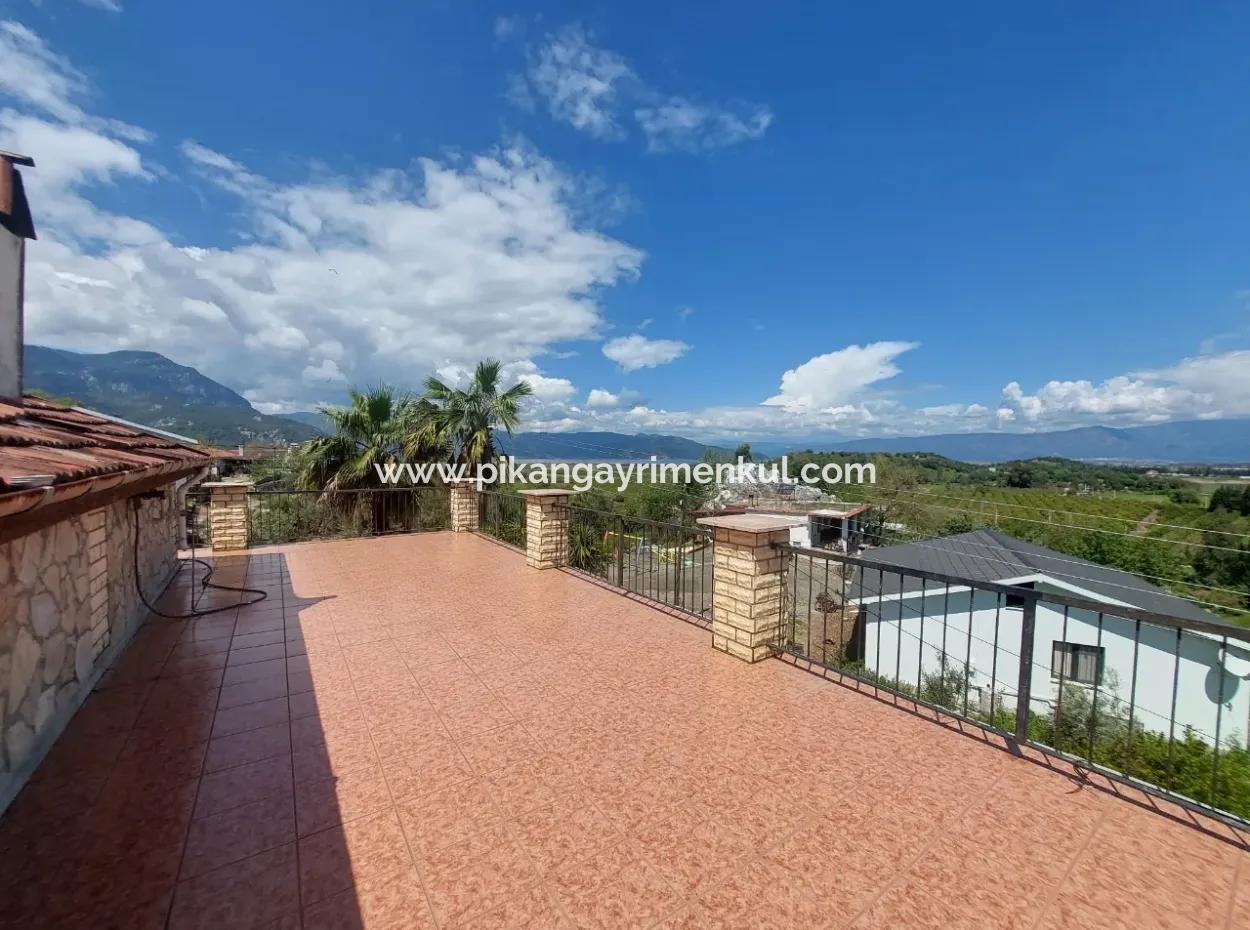 Zu Verkaufen In Dalyan, Muğla, 400 M2 Freistehendes Grundstück Mit See- Und Naturblick