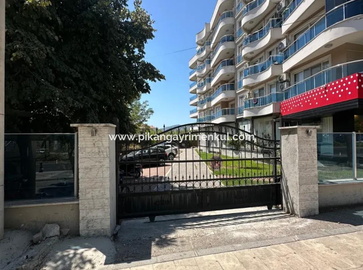 Residenz 3 In 1 Luxuswohnung Zu Verkaufen