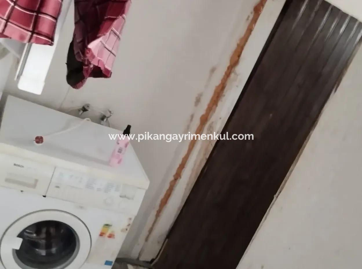 485 M² Zoniertes Grundstück Zum Verkauf In Muğla Ortaca Sarigerme Center – Dorfhaus Mit Lager