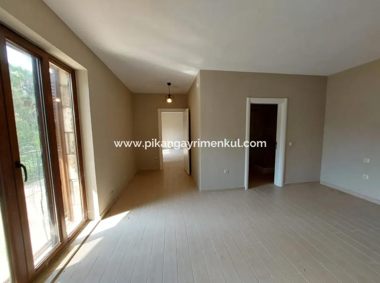 Häuser Auf 3.500 M² Land, Geeignet Für Touristische Investitionen In Muğla Dalyan Zum Verkauf