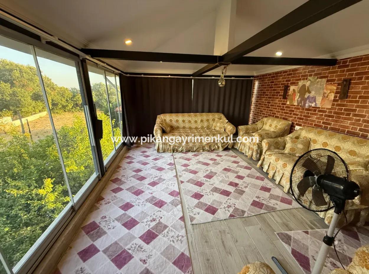 Ein Freistehendes 2,5-Stöckiges Gebäude An Der Dalyan-Straße In Ortacada Steht Zum Verkauf.