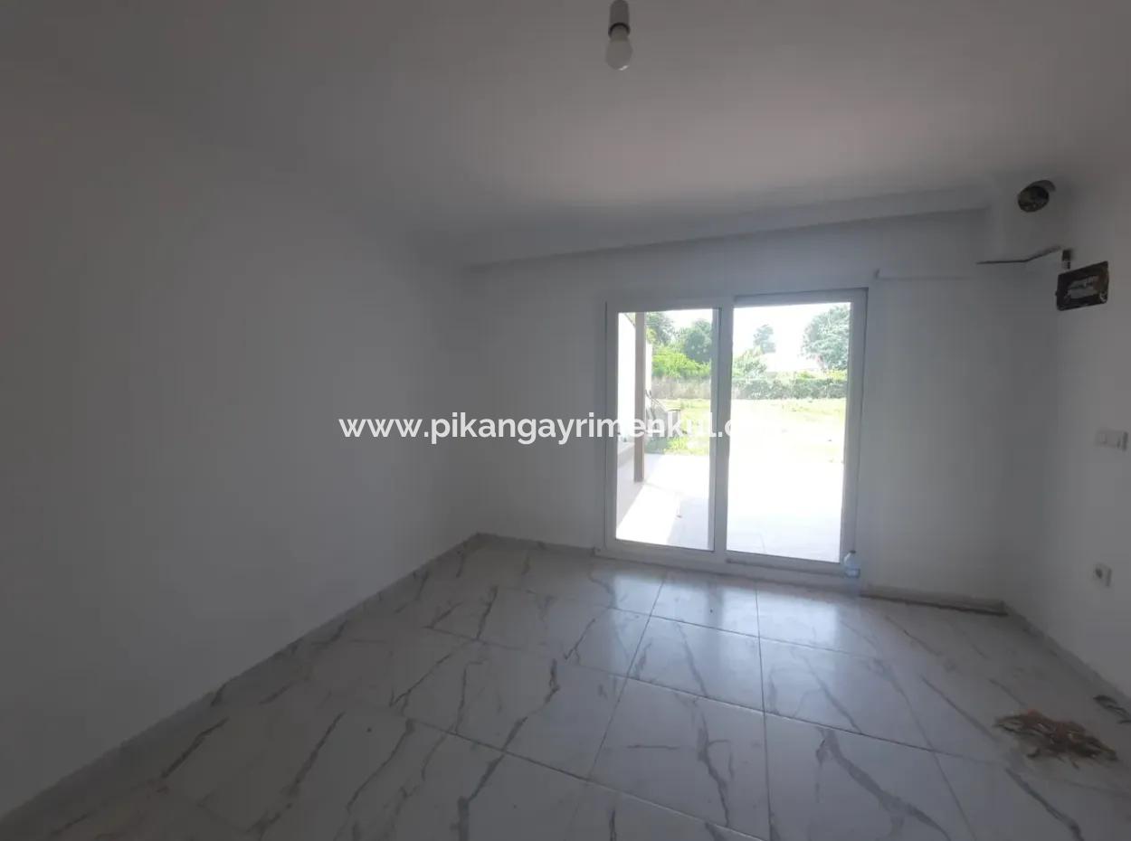 2 Einheiten, 1 1 Wohnungen Auf 500 M2 Land In Muğla Ortaca Okçular Stehen Zum Verkauf