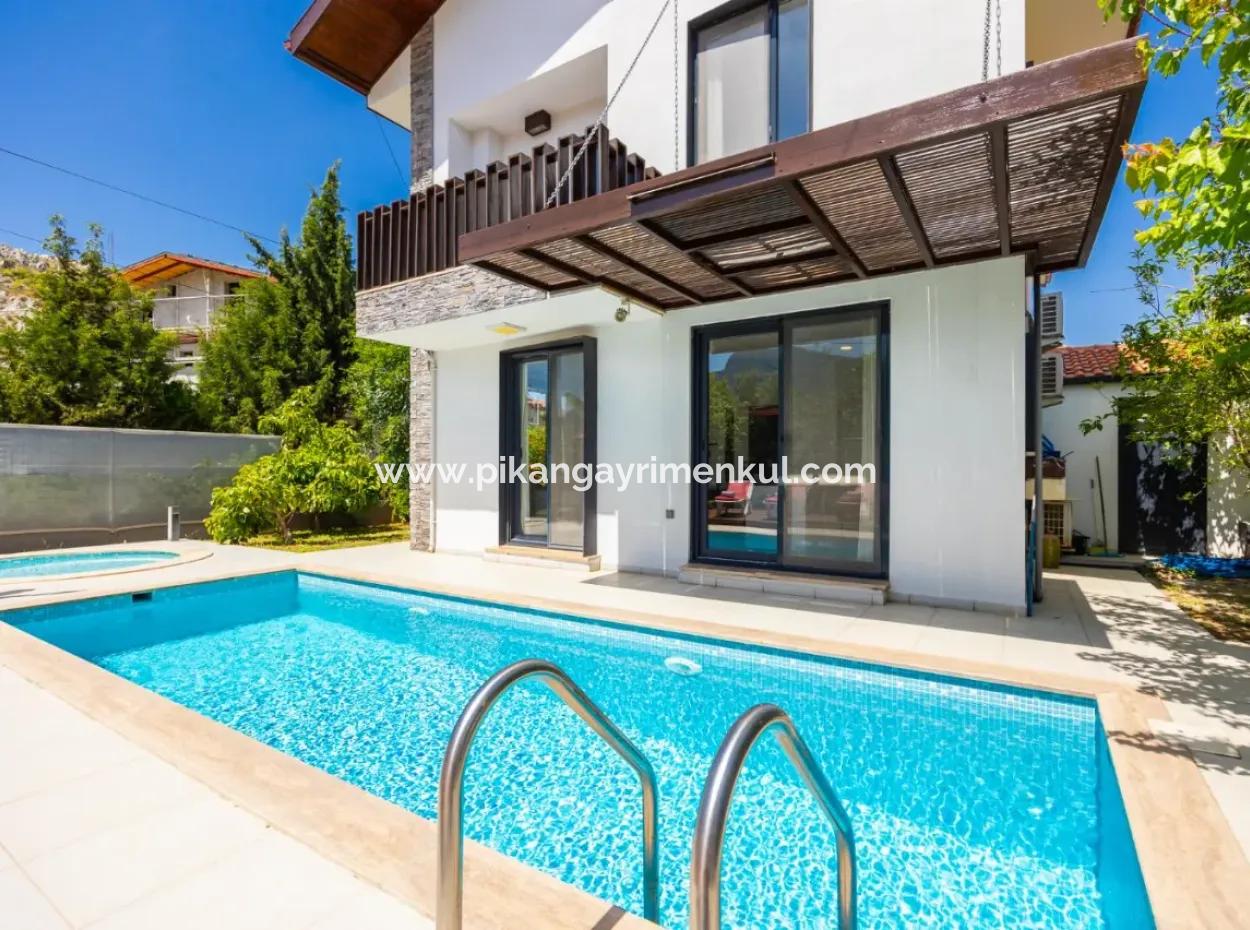 Möblierte Luxusvilla Mit Pool In Dalyan Für 6 Monate Mieten
