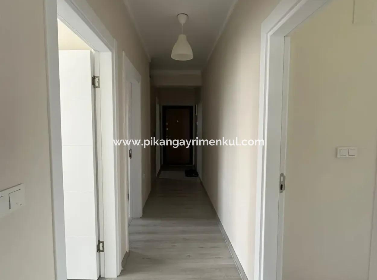 Ortacada 3 1 2. Stock, Geräumige, Nützliche Wohnung Zur Miete