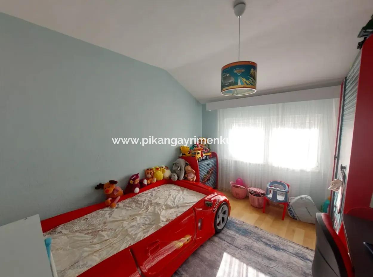 Ein Haus Mit 4 1 Und 3 1 Schwimmbädern Auf Einem 645 M² Großen Grundstück In Ortaca Kemaliye Steht Zum Verkauf Oder Zum Tausch.