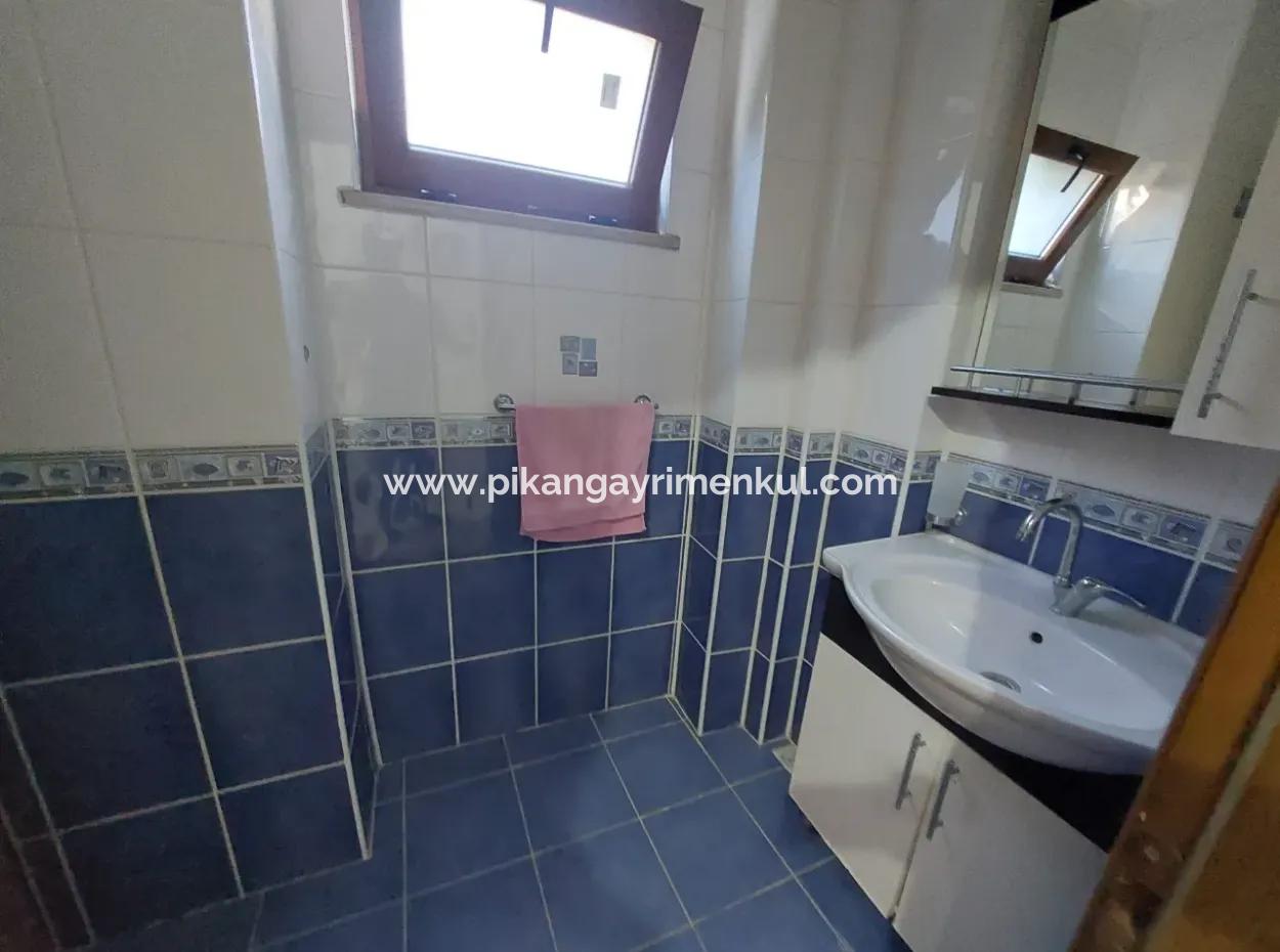 Möbliert 31, 2 Doppelhaushälfte, Von Denen Eines Auf Einem 700 M² Großen Grundstück Mit Schwimmbad In Muğla Dalyan Gemietet Ist