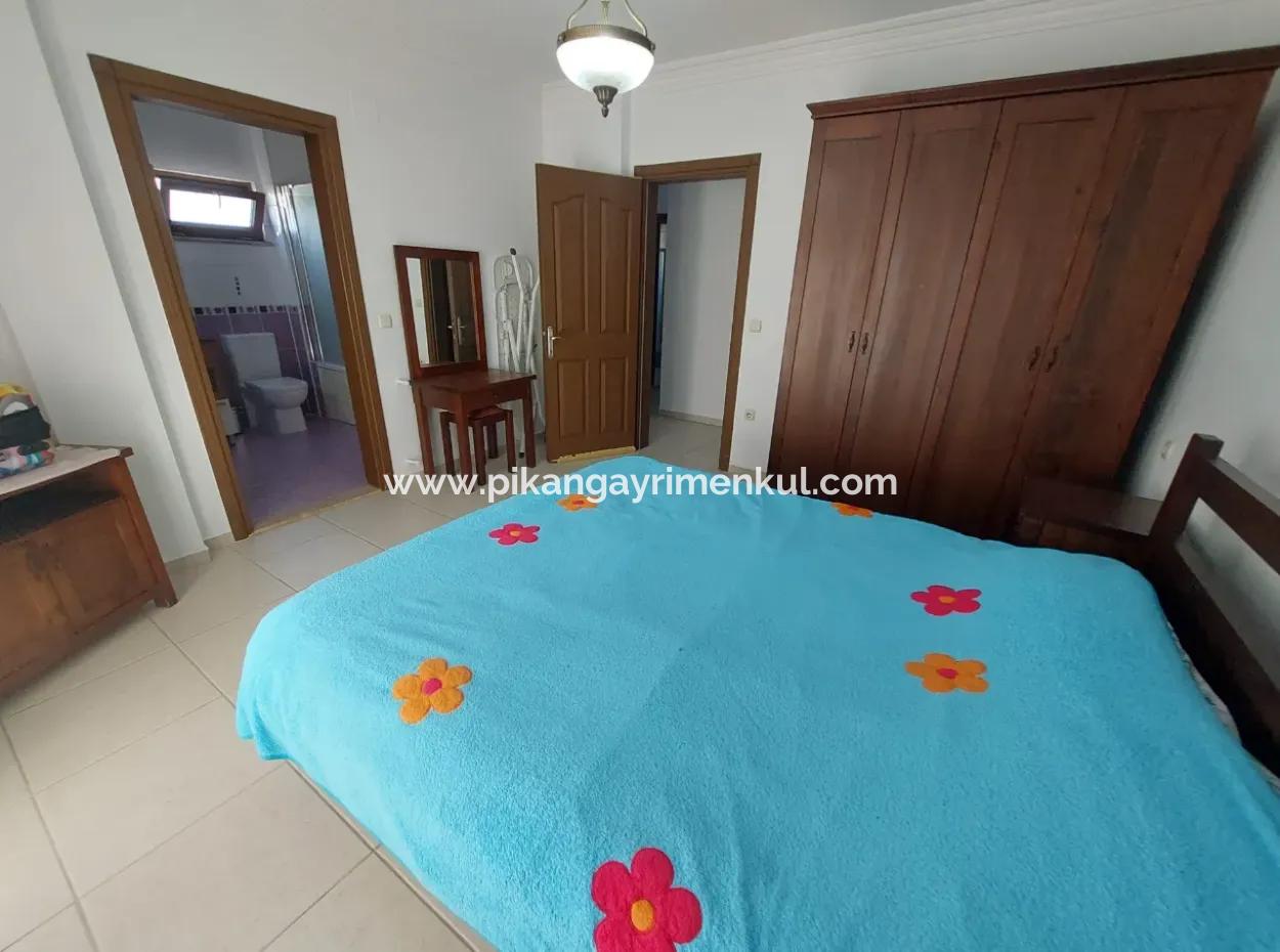 Möbliert 31, 2 Doppelhaushälfte, Von Denen Eines Auf Einem 700 M² Großen Grundstück Mit Schwimmbad In Muğla Dalyan Gemietet Ist