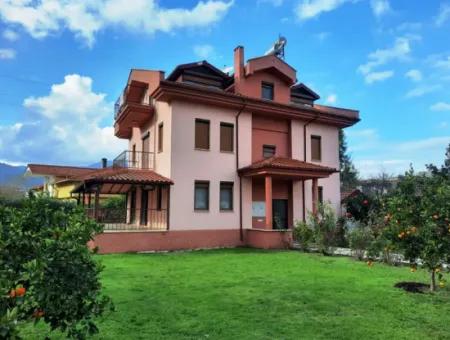 Mugla Ortaca Dalyan 3-Stöckiges Einfamilienhaus Zu Verkaufen