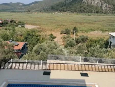 Ortaca Sarigerme De 150 M2 3 1 Tägliche Vermietung Villa