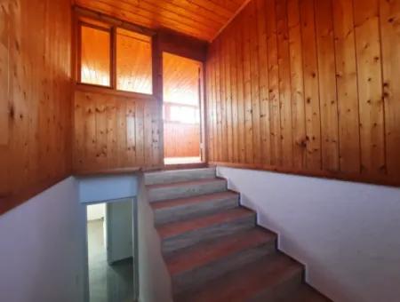 Köyceğizde In Der Nähe Des Sees Mit Schwimmbad 7 1 Freistehendes Triplex Zum Verkauf