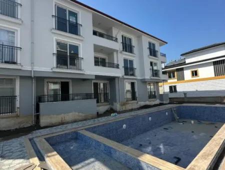2 1 Wohnung Zum Verkauf In Karaburunda Komplex Mit Pool