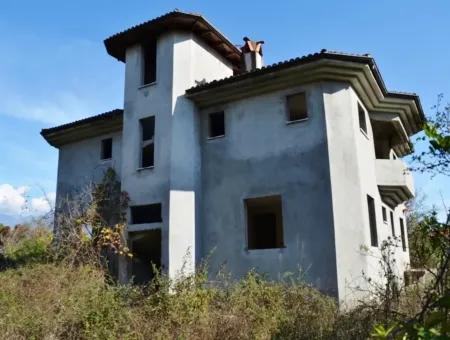 Villa Zum Verkauf In Koycegiz-See In Der Nähe