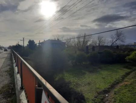 Gewerbegrundstück Zum Verkauf An Der Hauptstraße In Muğla Köyceğiz Toparlar – Unumgängliche Gelegenheit Für Kraftstoff, Markt Und Erholungsanlage!