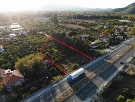 Gewerbegrundstück Zum Verkauf An Der Hauptstraße In Muğla Köyceğiz Toparlar – Unumgängliche Gelegenheit Für Kraftstoff, Markt Und Erholungsanlage!