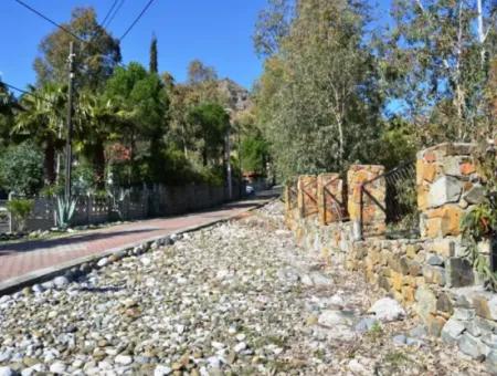 6 165 M2, 18 Villen Zoniertes Land, Das Für Den Massenwohnungsbau In Dalaman Geeignet Ist, Werden Im Gegenzug Für Stockwerke Vergeben