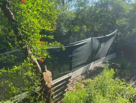 500 M2 Grundstück Mit Rızai-Trennwand In Ortaca Kemaliye Zum Notverkauf