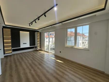 2 In 1 Indoor Wohnzimmer Küche Wohnung Zu Verkaufen In Cumhuriyet