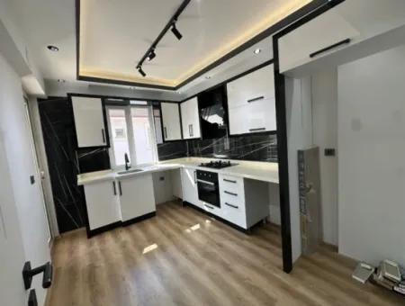 2 In 1 Indoor Wohnzimmer Küche Wohnung Zu Verkaufen In Cumhuriyet
