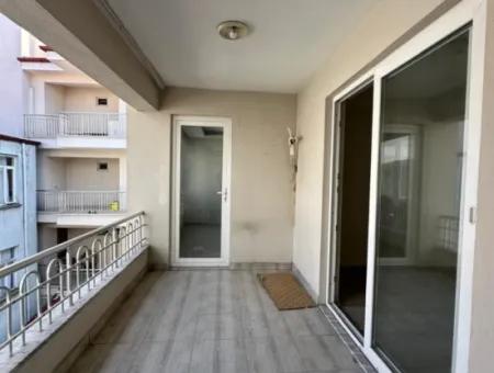 3 In 1 Geschlossene Küche Wohnung Mit Aufzug Im Zentrum Von Ortaca Zu Verkaufen
