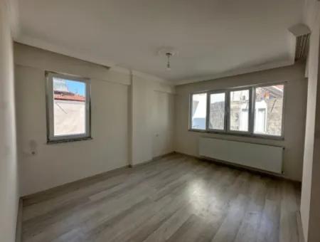 3 In 1 Geschlossene Küche Wohnung Mit Aufzug Im Zentrum Von Ortaca Zu Verkaufen