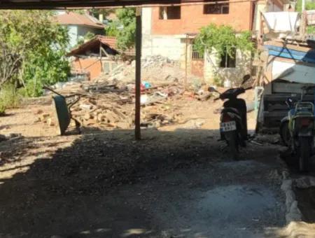 Schnäppchenhaftes Dorfhaus Zum Verkauf Auf 405 M² Freistehendem Grundstück In Ula Karabörtlen, Muğla