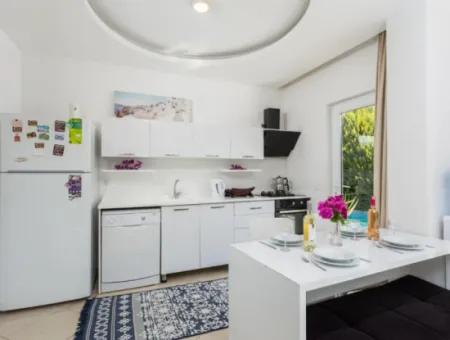 120 M2, 3 1 Möblierte Villa Mit Pool In Muğla Dalyan 6 Monatsmieten