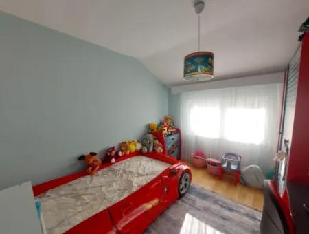 Ein Haus Mit 4 1 Und 3 1 Schwimmbädern Auf Einem 645 M² Großen Grundstück In Ortaca Kemaliye Steht Zum Verkauf Oder Zum Tausch.