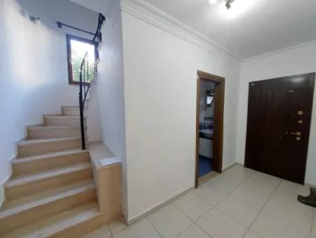 Möbliert 31, 2 Doppelhaushälfte, Von Denen Eines Auf Einem 700 M² Großen Grundstück Mit Schwimmbad In Muğla Dalyan Gemietet Ist