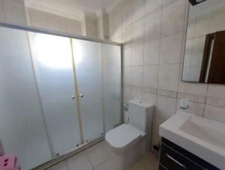 Möbliert 31, 2 Doppelhaushälfte, Von Denen Eines Auf Einem 700 M² Großen Grundstück Mit Schwimmbad In Muğla Dalyan Gemietet Ist