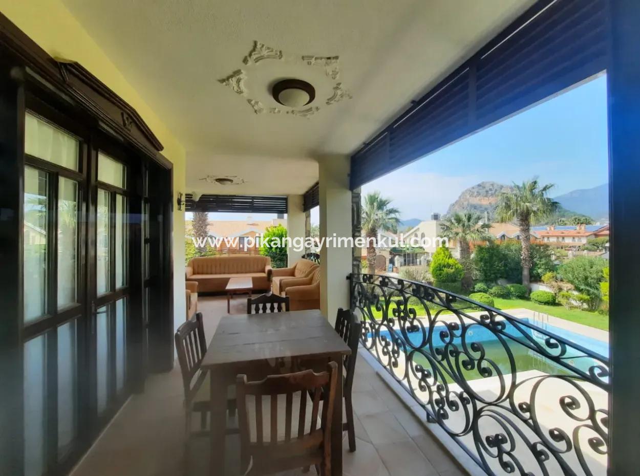 Muğla Ortaca Dalyan Da 280 M2 4 1 Jacuzzi Triplex For Sale