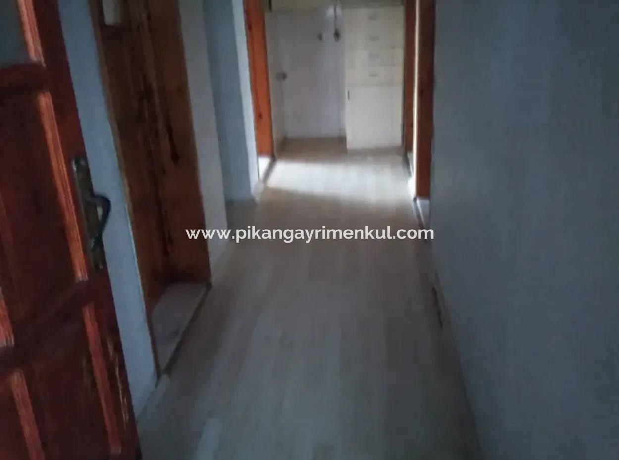 Ortaca Cumhuriyet Mah. 3-Storey House Complete For Sale In 357 M2 Plot