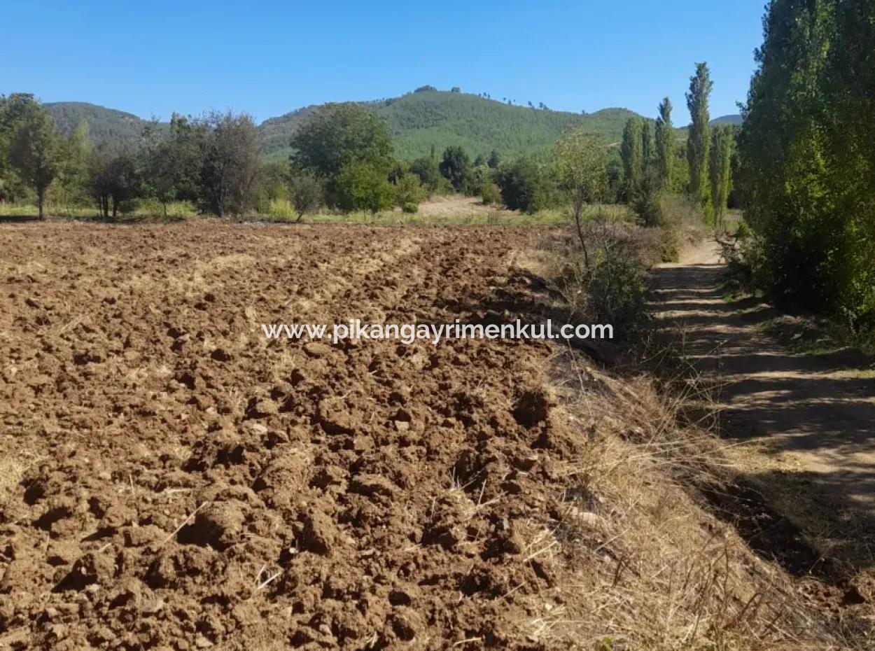 2700 M2 Detached Land For Sale In Denizli Beyağaç Yeniçeşme