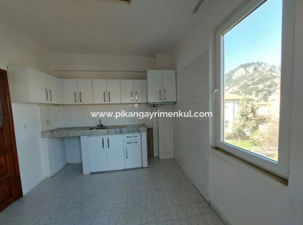 In The Center Of Dalyan, Muğla, 2 1 Unfurnished Apartment For Rent