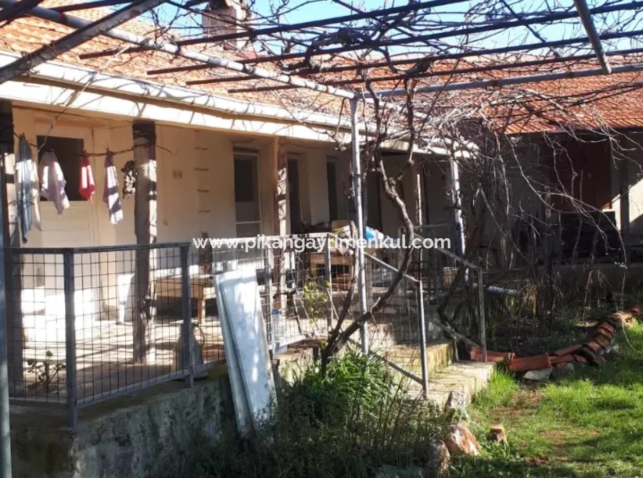 Village House For Sale On 545 M2 Zoned Land In Denizli Kızılağaç