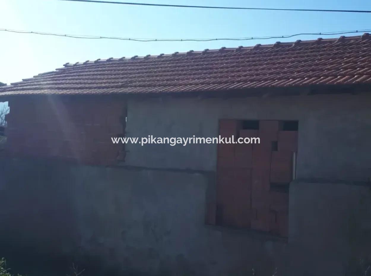 Village House For Sale On 545 M2 Zoned Land In Denizli Kızılağaç