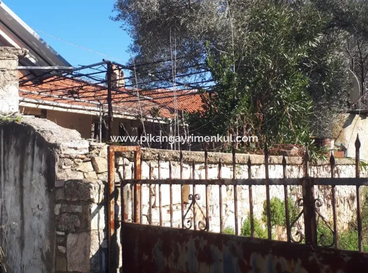 Village House For Sale On 545 M2 Zoned Land In Denizli Kızılağaç