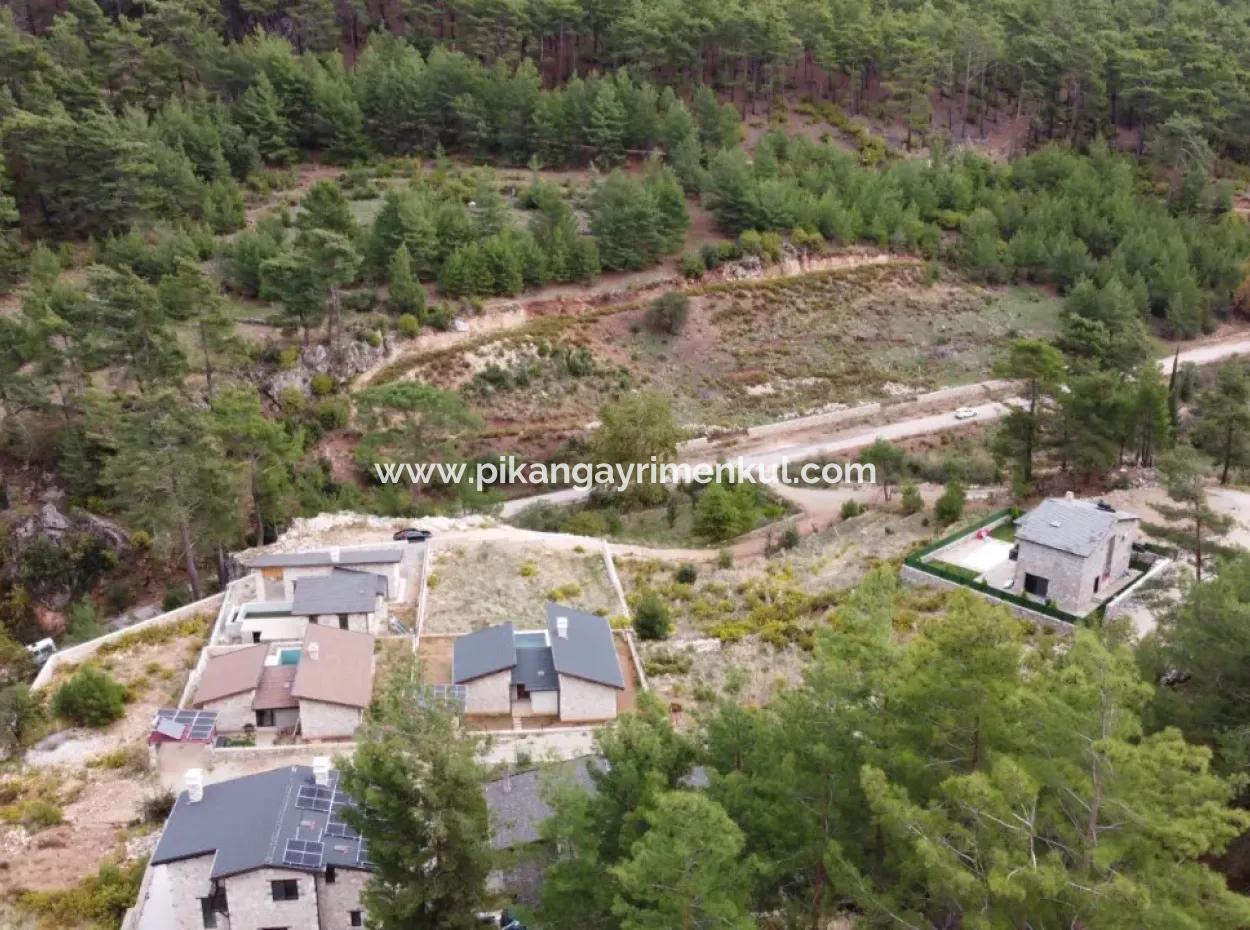 Fethiye Üzümlü Kızılbelde 7.000M2, 250M2 Land For Sale With Construction Rights Suitable For Investment