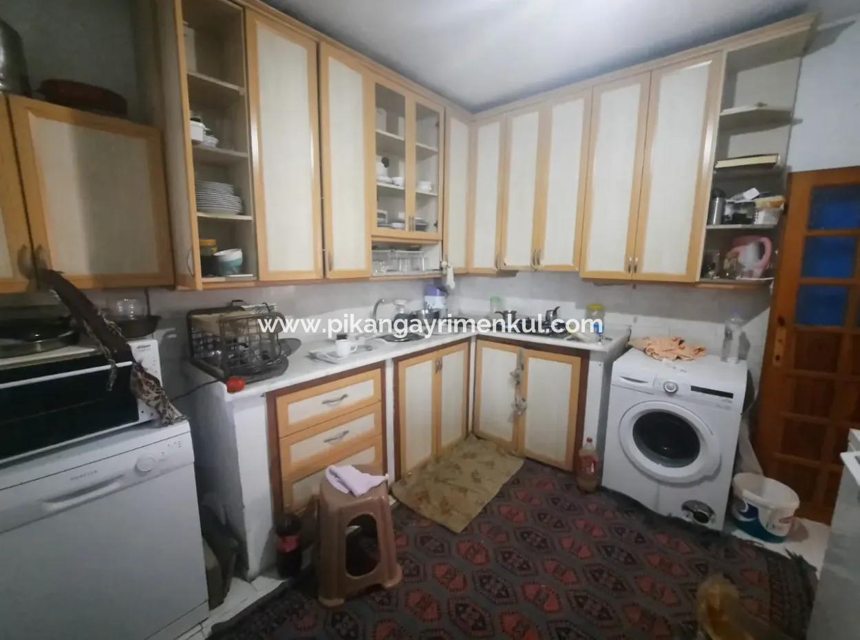 Detached Village House For Sale In Dalamanda 1 500 M2 Land