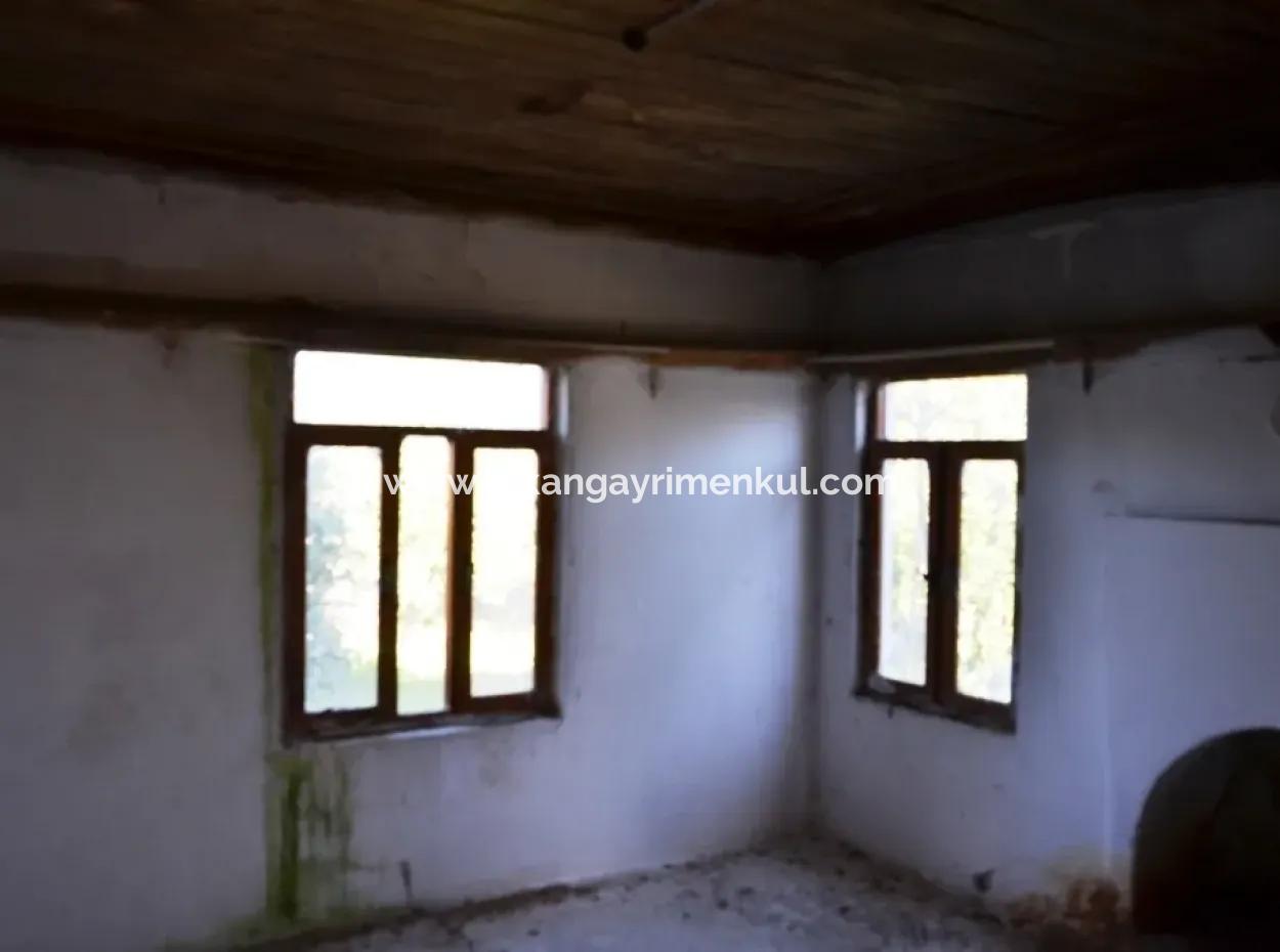 Village House For Sale In Orange Grove And Beyoba