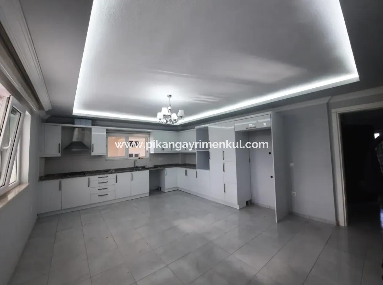 220 M2, 3 1 House For Rent In Muğla Ortaca Eskiköy.